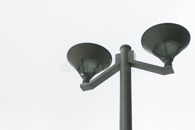 Tour légère et lampe noire avec le fond blanc lumineux image stock Tour légère et lampe noire avec le fond blanc lumineux image stock