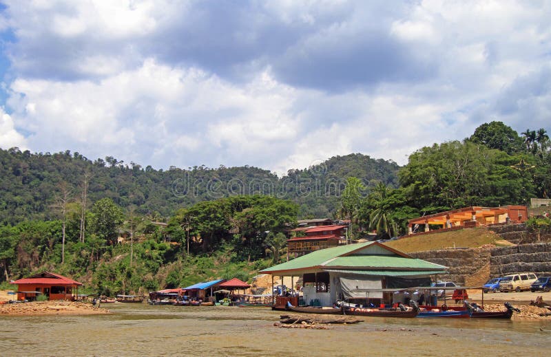 Tourist boats on Tembeling river in Taman Negara National Park royalty free stock photo Tourist boats on Tembeling river in Taman Negara National Park royalty free stock photo