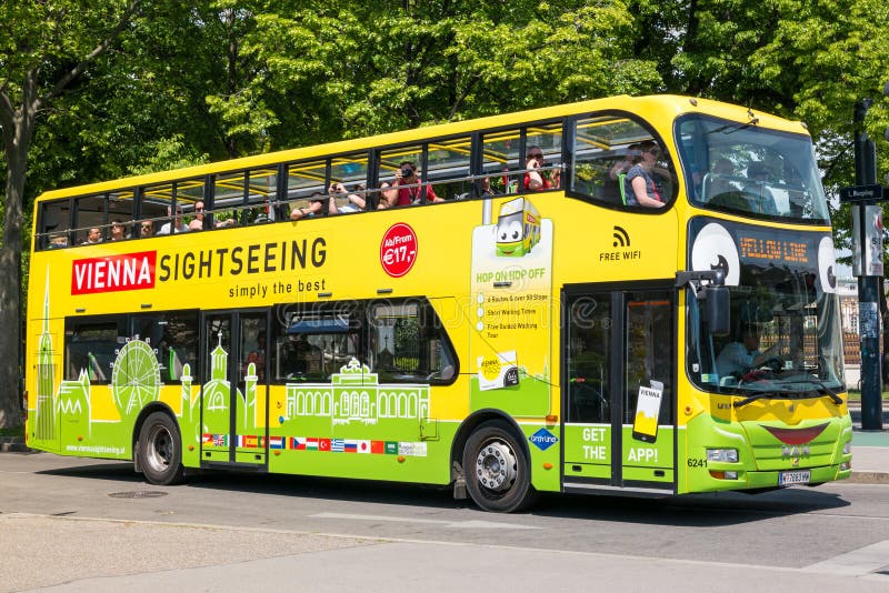 vienna sightseeing tour bus