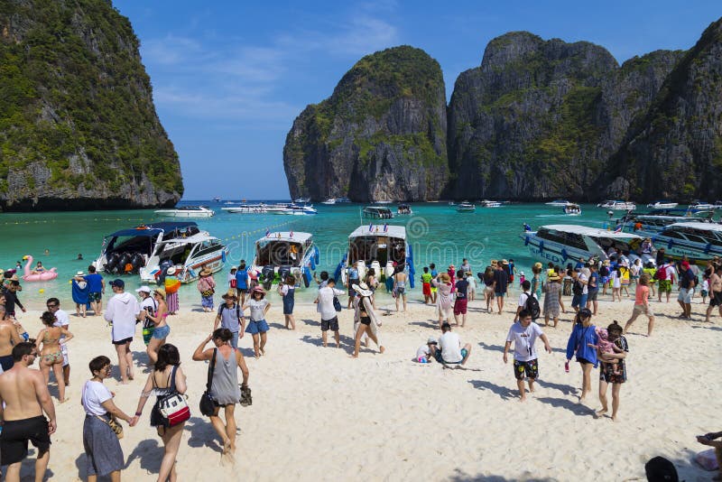 Tourist in Maya Bay. Island Ko Phi Phi Le , Krabi Province, Thailand Editorial Photo Image of