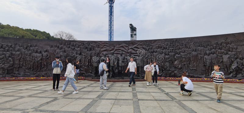 Touristes de loisirs dans la fenêtre du monde à changsha images libres de droits