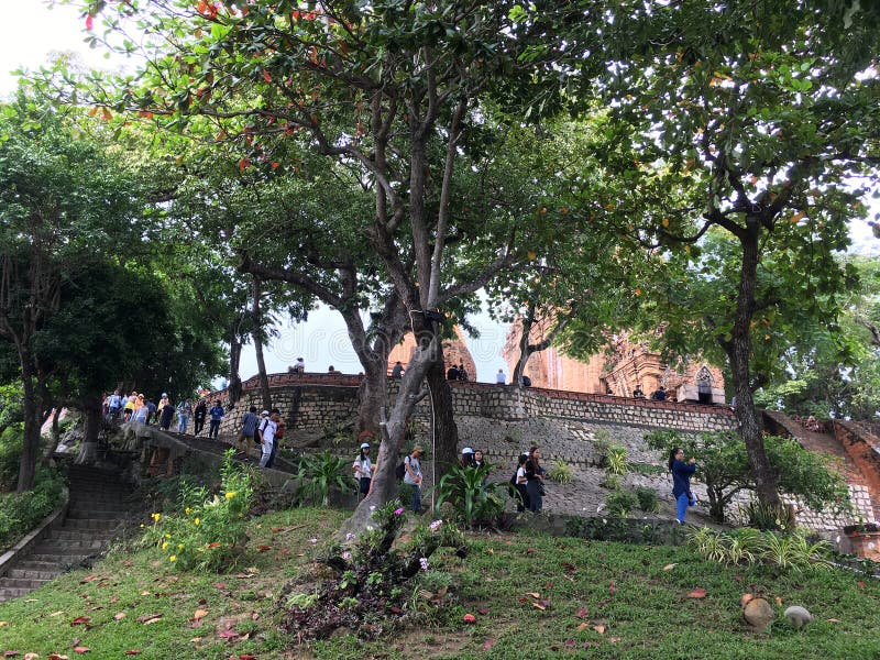 Tourists at Ponagar Cham temple tower in Nha Trang, Vietnam royalty free stock images Tourists at Ponagar Cham temple tower in Nha Trang, Vietnam royalty free stock images