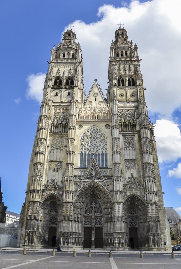 cathedral of tours