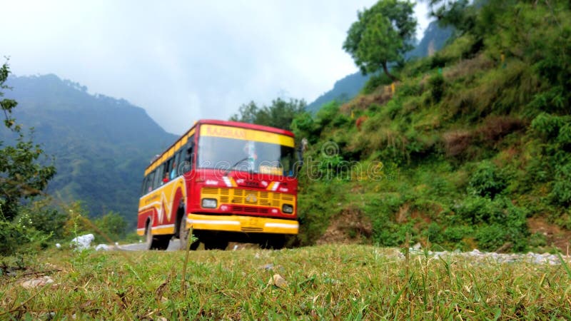 himachal tourism bus