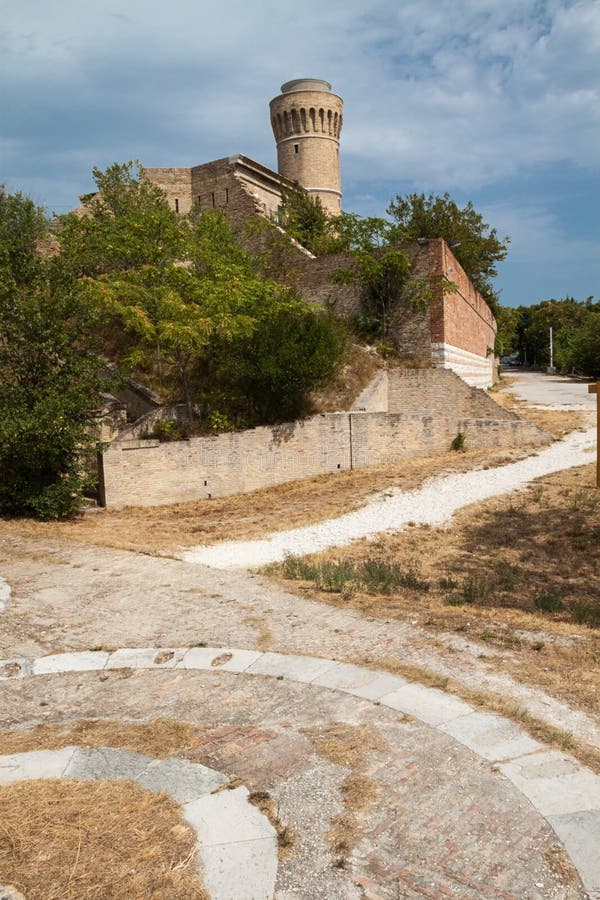 Tower on the beach (Ancona)