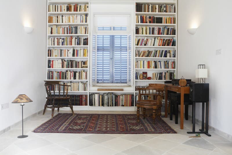 Town House With Books Arranged In Library stock images Town House With Books Arranged In Library stock images