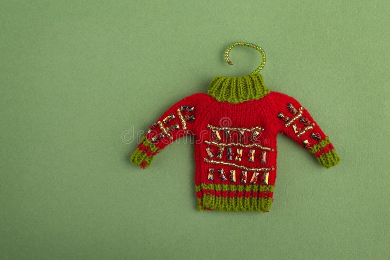 Toy Red Sweater foto de archivo. Imagen de textura, ropa - 58217288