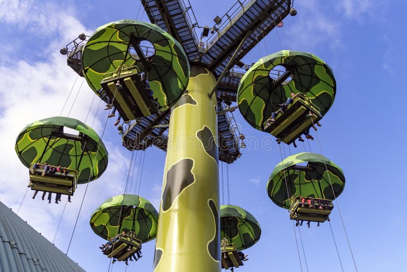 Disneyland Paris - Toy Soldiers Parachute Drop Editorial Stock Image - Image: 73292799