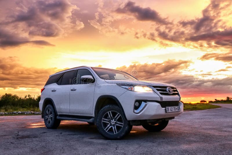 Featured image of post Fortuner Car Wallpaper Hd Download 1600x1200 toyota fortuner wallpapers download