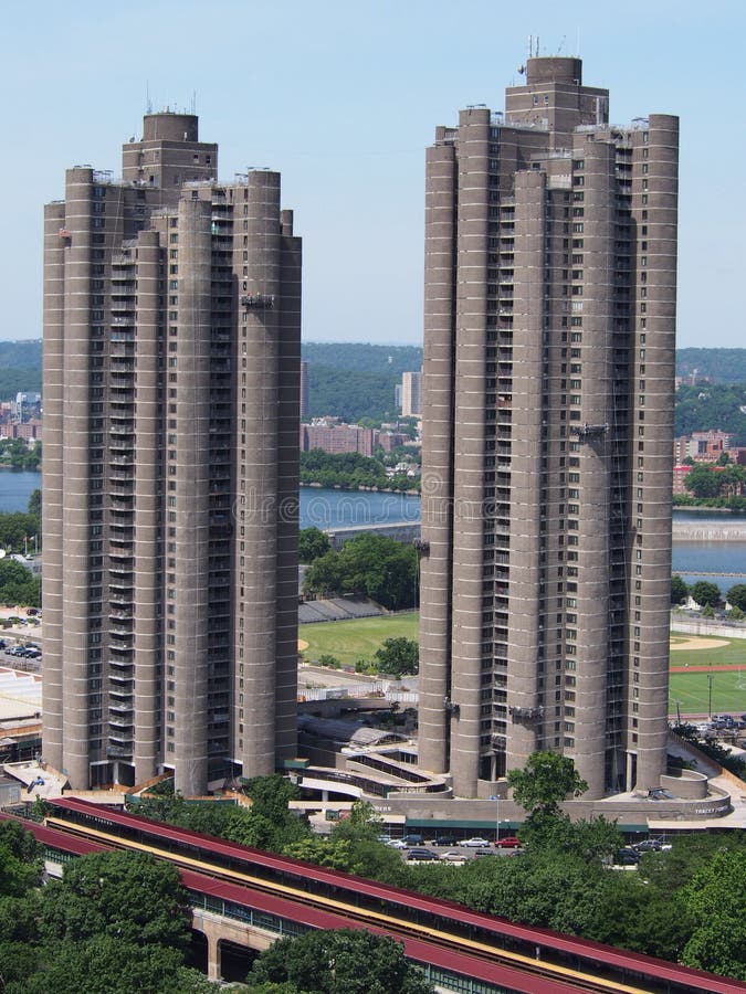 Tracey Towers completed in 1972 are two 41 and 38 story subsidized apartment building on Jerome-Ave in Bronx NY . They are the tallest buildings in the Bronx. Tracey Towers completed in 1972 are two 41 and 38 story subsidized apartment building on Jerome-Ave in Bronx NY . They are the tallest buildings in the Bronx