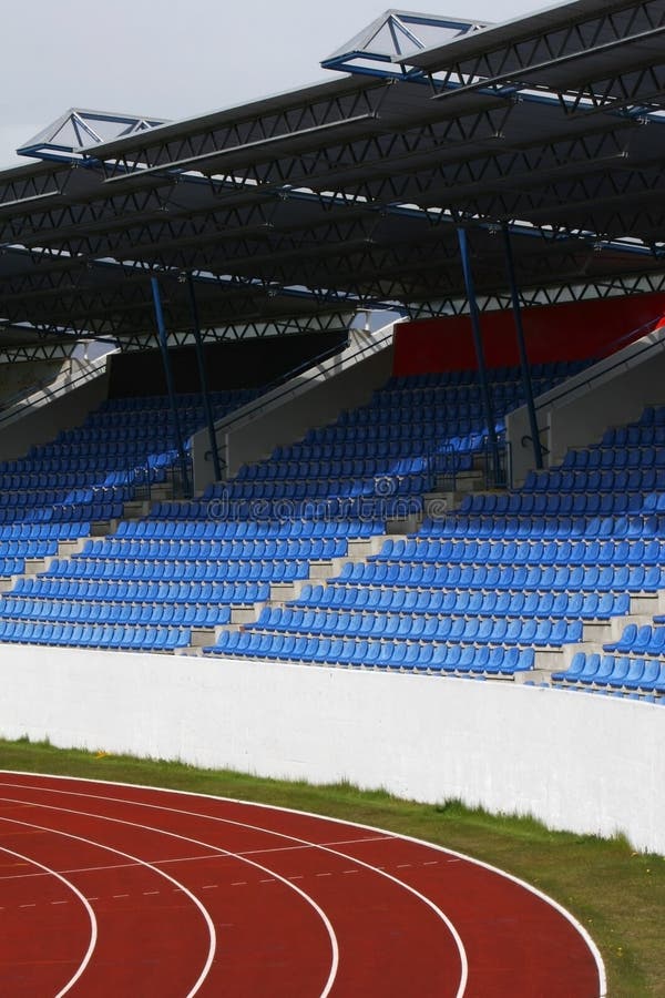Track seats and roof