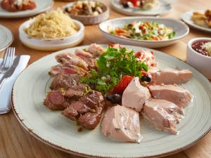 Traditional Italian Meat Dishes With Vegetable Stock Illustration 