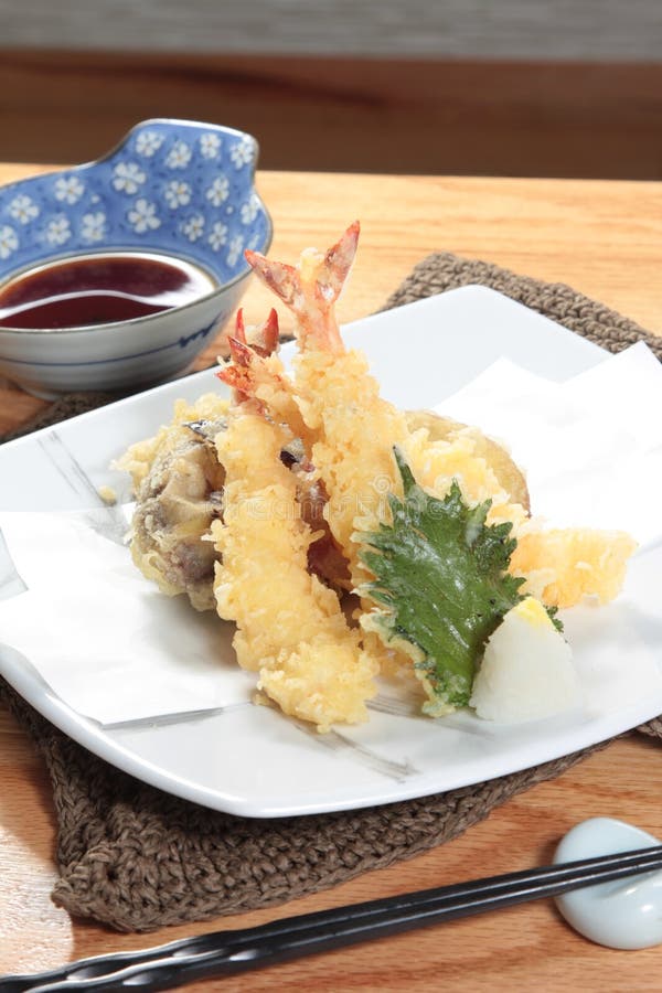 Traditional Japan Cuisine of Tempura Stock Photo - Image of plate ...