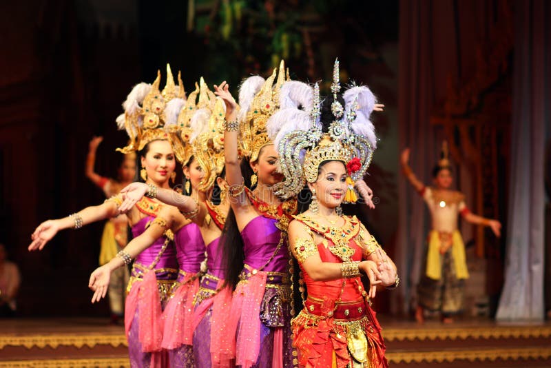 Traditional Thai Show in a Nongnooch Garden in Pattaya, Thailand ...