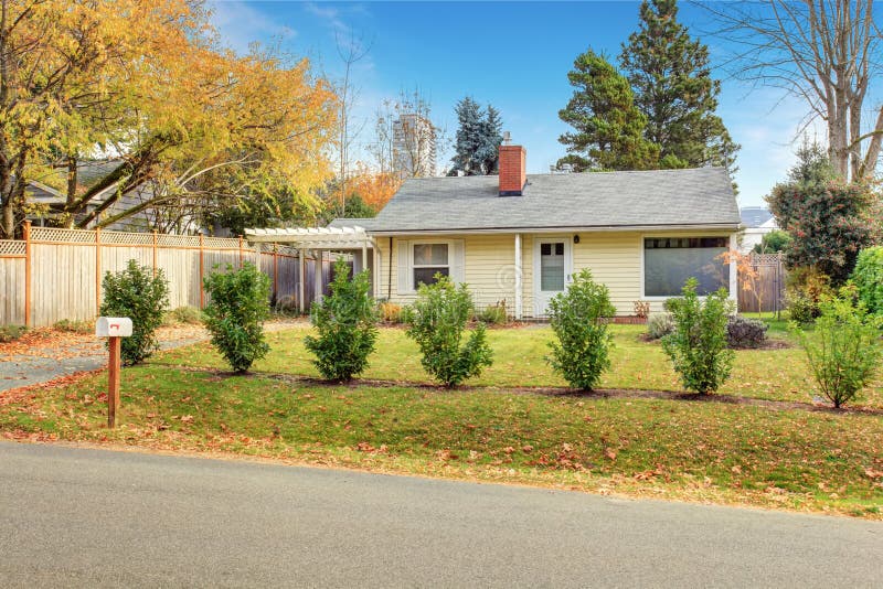 Traditional Yellow House With Yard. Stock Image Image of luxury