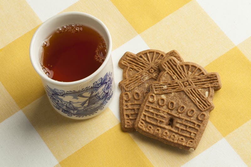 Traditionella holländska speculaaskakor royaltyfri bild Traditionella holländska speculaaskakor royaltyfri bild