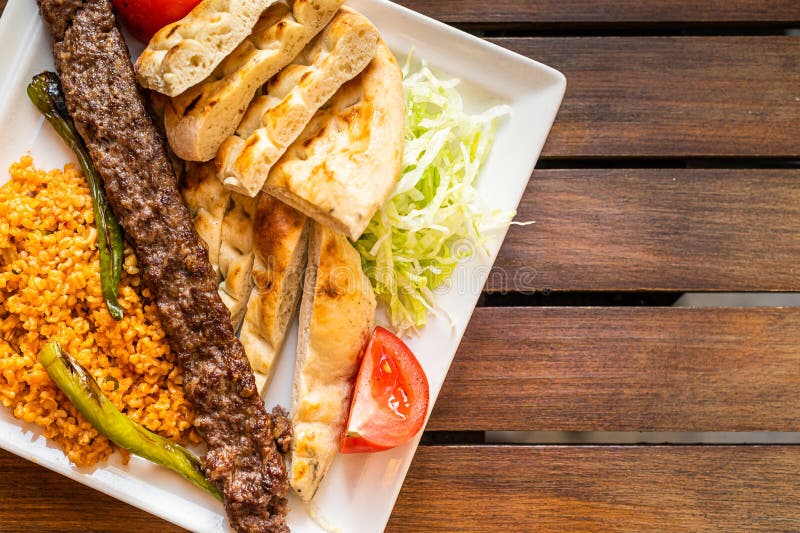 Traditionelle Türkische Kebab- Oder Kebap-Fleischspeisen Mit ...