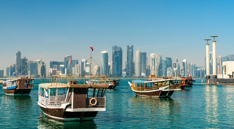 Tradycyjni arabscy dhows w Doha, Katar zdjęcia stock