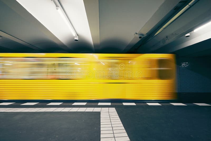 Traffic in subway