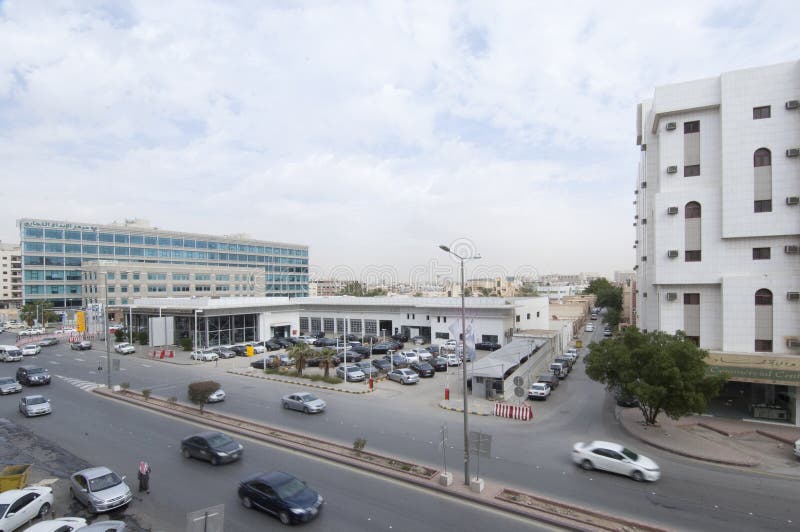 Traffico di automobili di Dabab Steet nella vecchia città di Riyad, Arabia Saudita 01 1 immagine stock libera da diritti Traffico di automobili di Dabab Steet nella vecchia città di Riyad, Arabia Saudita 01 1 immagine stock libera da diritti