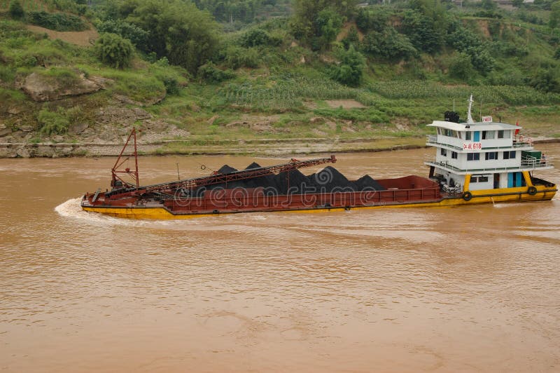 Traficul fluvial pe yangtze royalty free stock photo