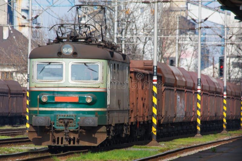 Train de cargaison photographie stock libre de droits Train de cargaison photographie stock libre de droits