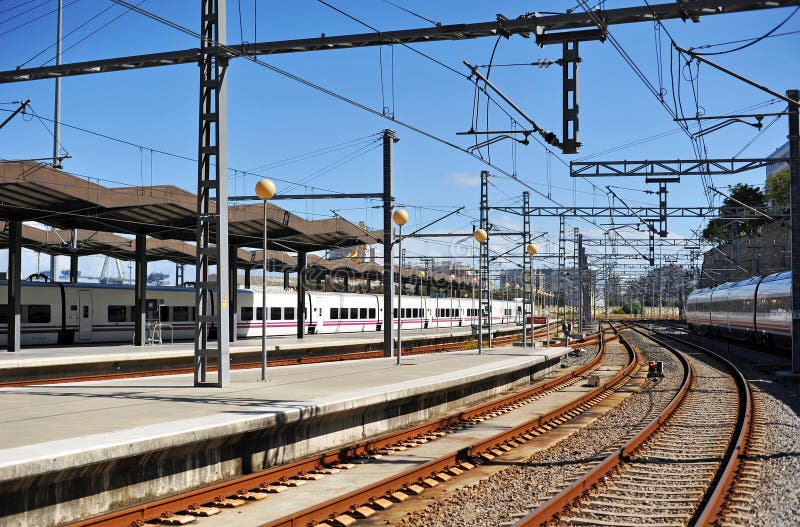 Cadiz Docks stock image. Image of industry, crane, bridge 35119151