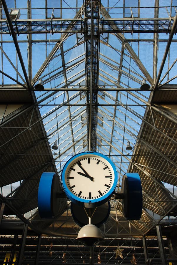 Trainstation Clock Picture. Image 1967823
