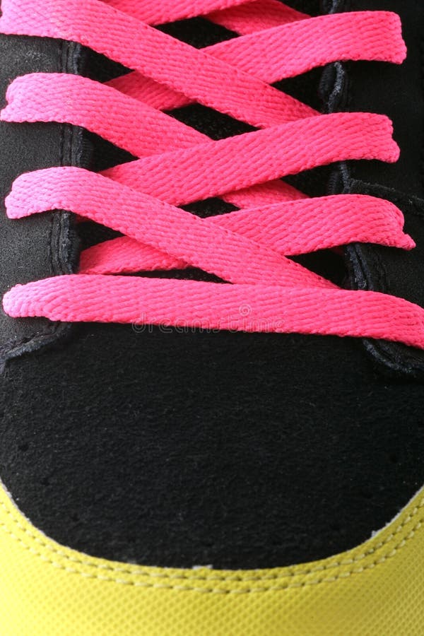 coloured trainer laces