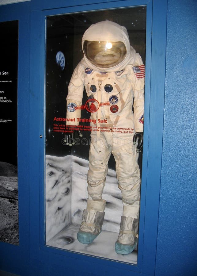 Traje de entrenamiento para astronautas imagen de archivo libre de regalías Traje de entrenamiento para astronautas imagen de archivo libre de regalías