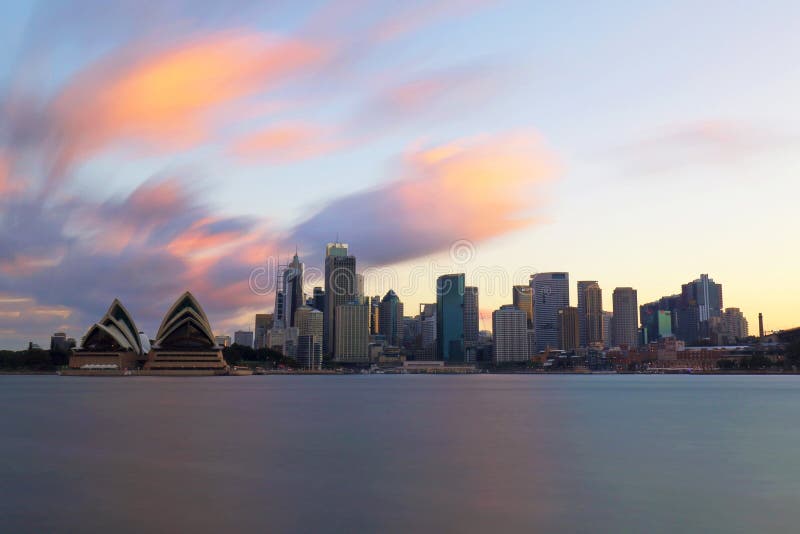 Tramonto dell'orizzonte di Sydney immagini stock