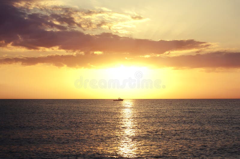 Tramonto sulla spiaggia in Florida Tasti della Florida vacanza immagine stock Tramonto sulla spiaggia in Florida Tasti della Florida vacanza immagine stock