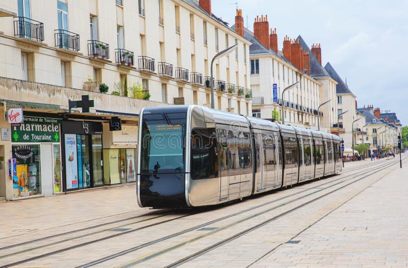 tramway in tours