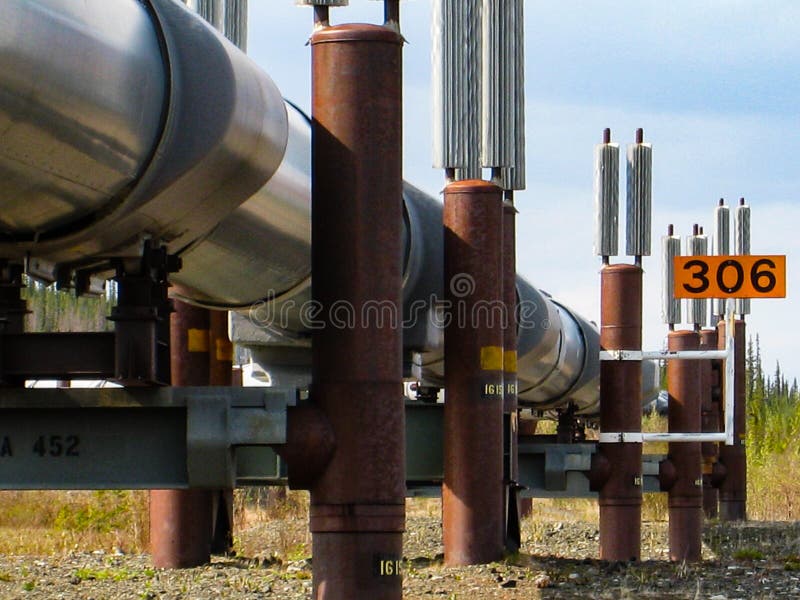 Trans Alaska Pipeline with Permafrost Stabilizing Heat Exchangers royalty f...