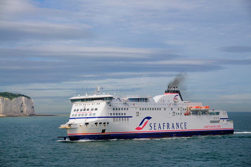 Transbordador de SeaFrance que se acerca a Dover fotos de archivo libres de regalías Transbordador de SeaFrance que se acerca a Dover fotos de archivo libres de regalías
