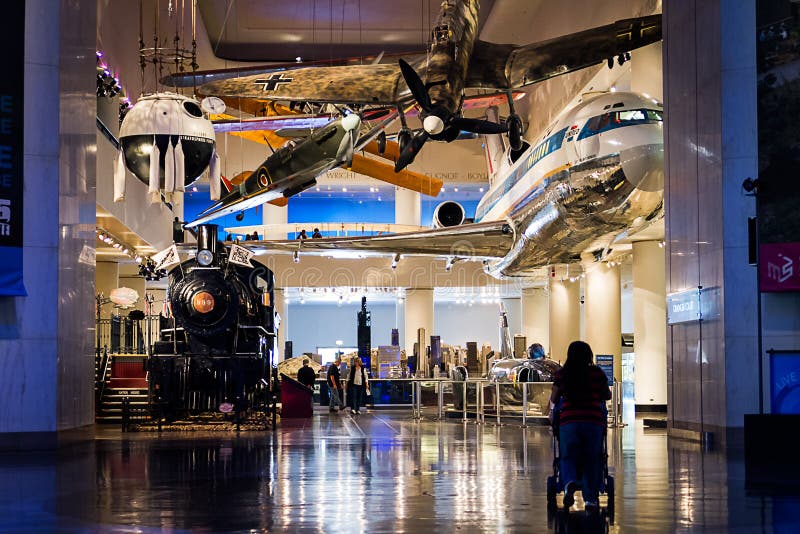 Transportation at Museum of Science and Industry