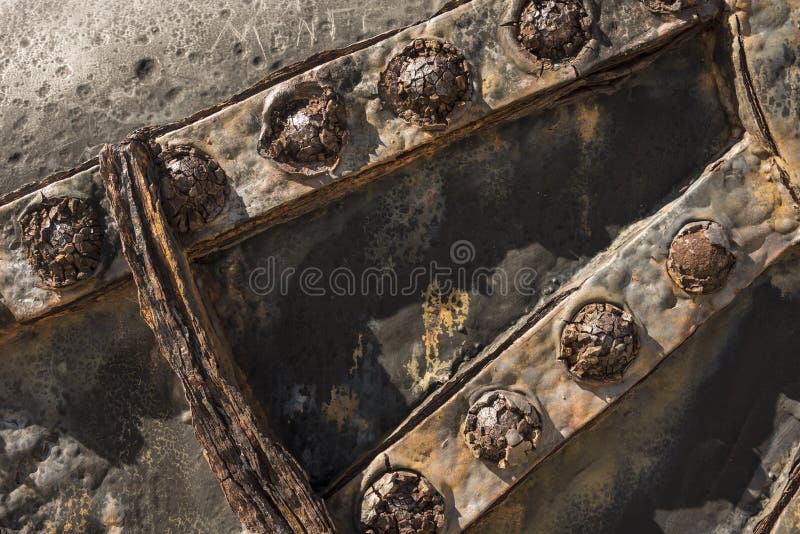 Transporte oxidado velho do canhão do detalhe imagem de stock Transporte oxidado velho do canhão do detalhe imagem de stock