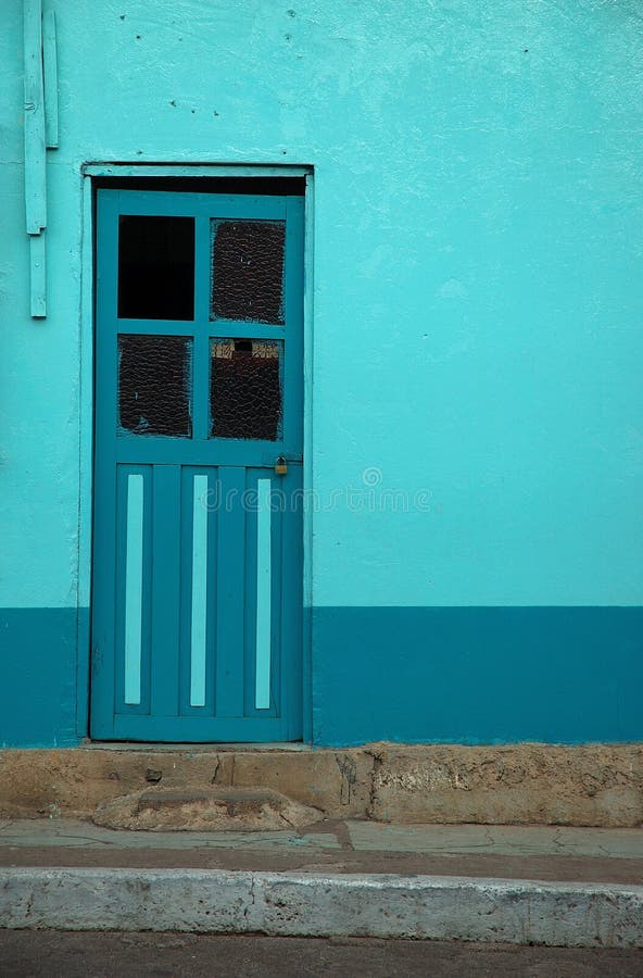 Trappe de turquoise image libre de droits Trappe de turquoise image libre de droits