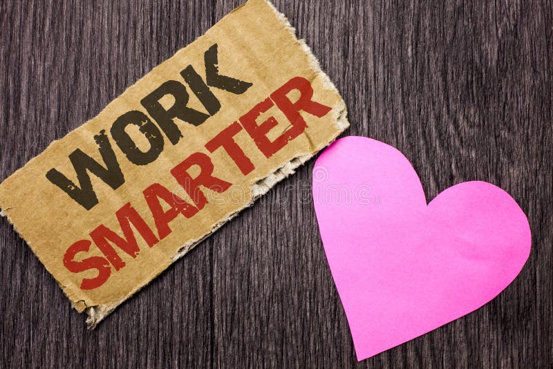 Travail des textes d'écriture plus futé Concept signifiant Job Task Effective Faster Method intelligent efficace écrit sur le mor photographie stock Travail des textes d'écriture plus futé Concept signifiant Job Task Effective Faster Method intelligent efficace écrit sur le mor photographie stock