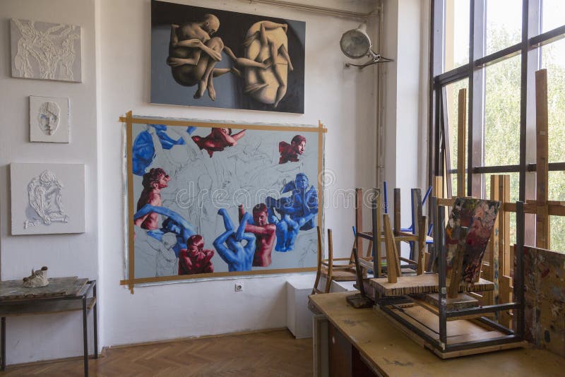 Travaux d'obtention du diplôme d'étudiants en art photos stock Travaux d'obtention du diplôme d'étudiants en art photos stock