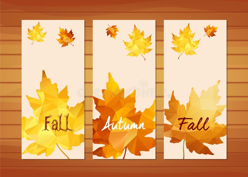 Tre insegne di autunno con la foglia di acero nello stile triangolare royalty illustrazione gratis Tre insegne di autunno con la foglia di acero nello stile triangolare royalty illustrazione gratis