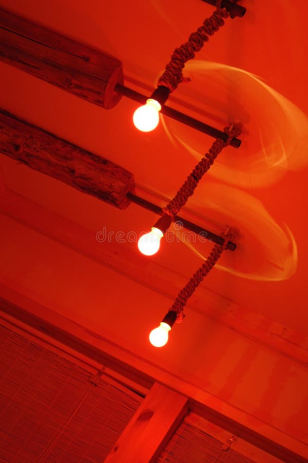 Tre lampade rosse fotografia stock Tre lampade rosse fotografia stock