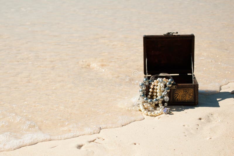 Treasure Chest on the Beach Stock Image Image of surf, beach 35467051