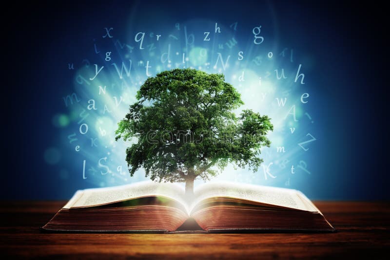 Libro o albero del concetto di conoscenza, con un albero di quercia in crescita da un libro aperto e le lettere di volo dalle pagine.