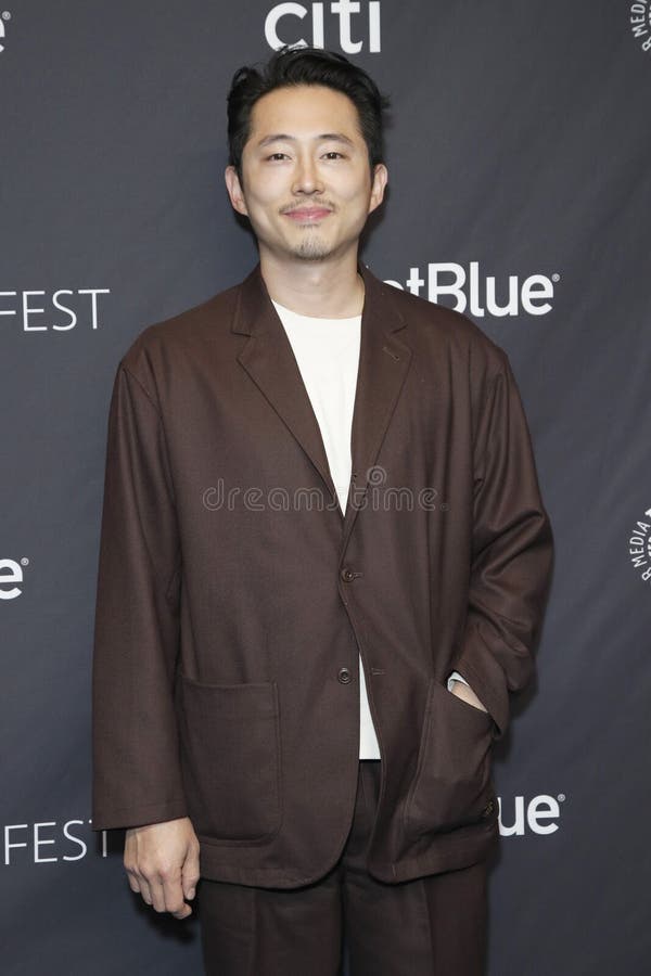 Trek gwiazdy paleyfest : odkrycie i zdarzenie strefy zmierzchu. Los angeles mar 24 : steven yeun na mistrzostwach paleyfest : odkrycie i wydarzenie w strefie zmierzchu w teatrze dolby w dniu 24 marca 2019 r. w los angeles ca