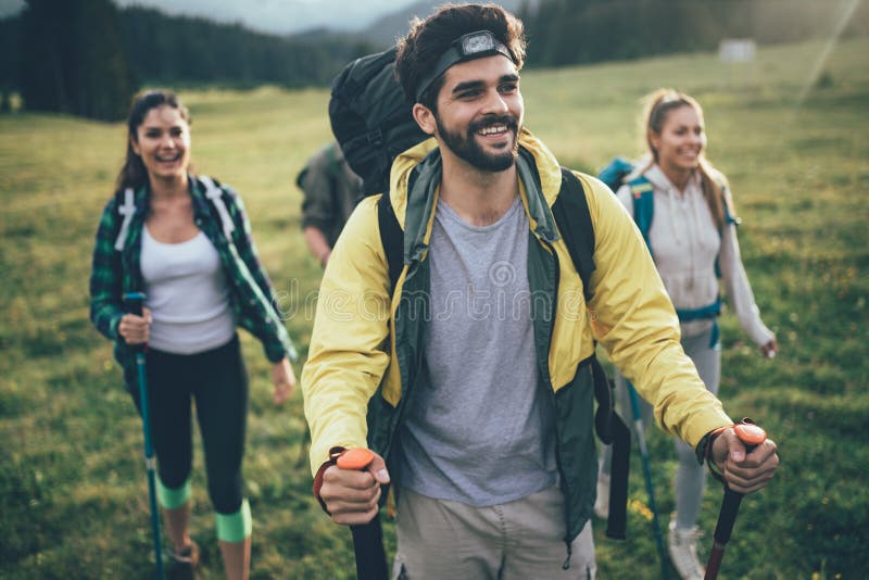 Trek som fotvandrar begrepp för livsstil för destinationserfarenhetsryggsäck arkivfoto Trek som fotvandrar begrepp för livsstil för destinationserfarenhetsryggsäck arkivfoto