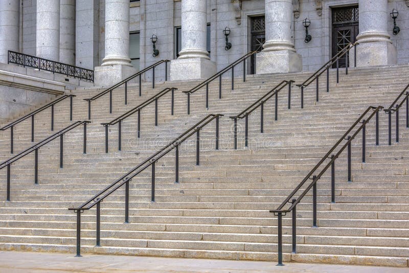 Treppe vor Staat Utah-Kapitol-Gebäude stockfotos Treppe vor Staat Utah-Kapitol-Gebäude stockfotos