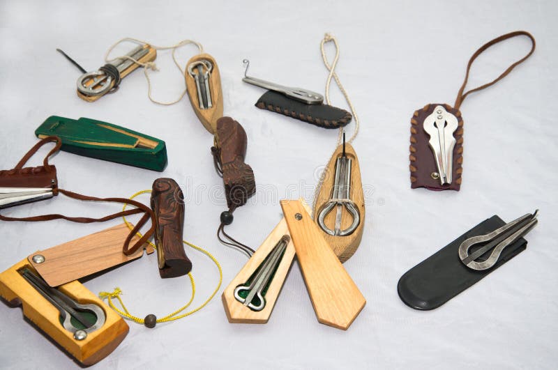 Tres rusos y judío-arpa yakutian, khomus, vargan El claxon de la música fijó 3 foto de archivo libre de regalías Tres rusos y judío-arpa yakutian, khomus, vargan El claxon de la música fijó 3 foto de archivo libre de regalías
