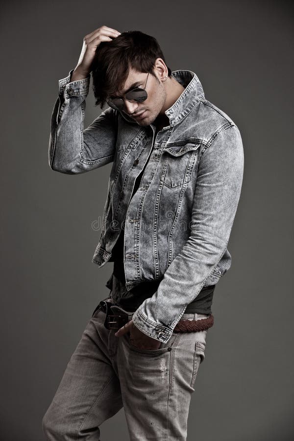 Trevlig kille fotografering för bildbyråer