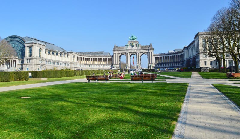 Triumfalny łuk w Cinquantenaire parku, Brussel, Belgia Jubelpark, jubileuszu park obrazy royalty free Triumfalny łuk w Cinquantenaire parku, Brussel, Belgia Jubelpark, jubileuszu park obrazy royalty free